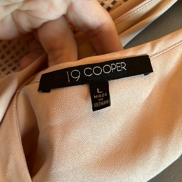 🌟HP 19 Cooper Mini Dress Cutouts Zipper & Button | Nude / Tan / Cream | Size L - Picture 7 of 8